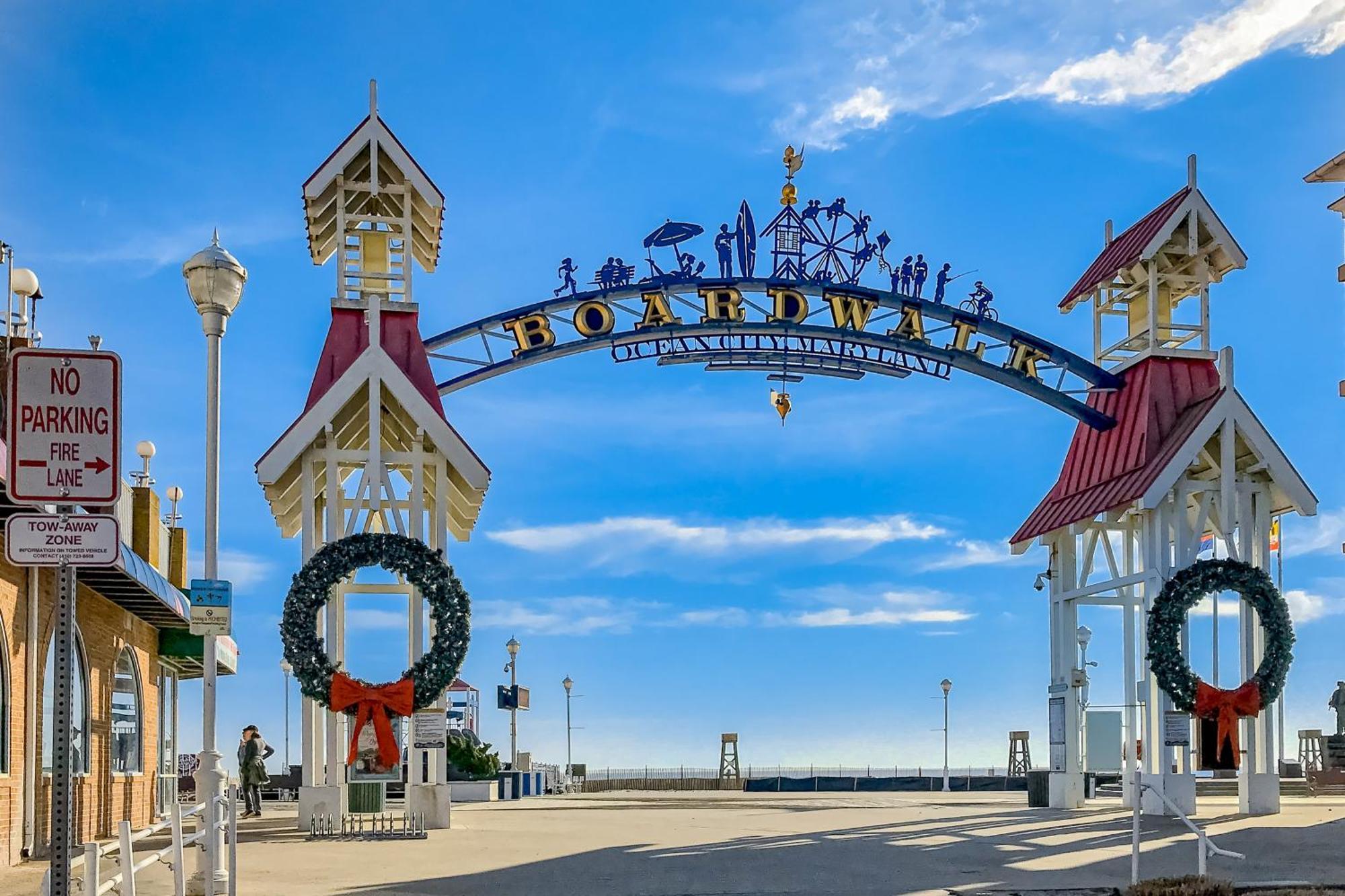 Апартаменты Dolphin Bay I Ошен Сити Экстерьер фото